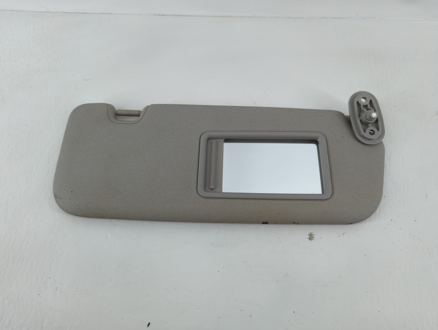 2014-2016 Kia Forte Sun Visor Shade Replacement Passenger Right Mirror Fits Fits 2014 2015 2016 OEM Used Auto Parts - Oemuse