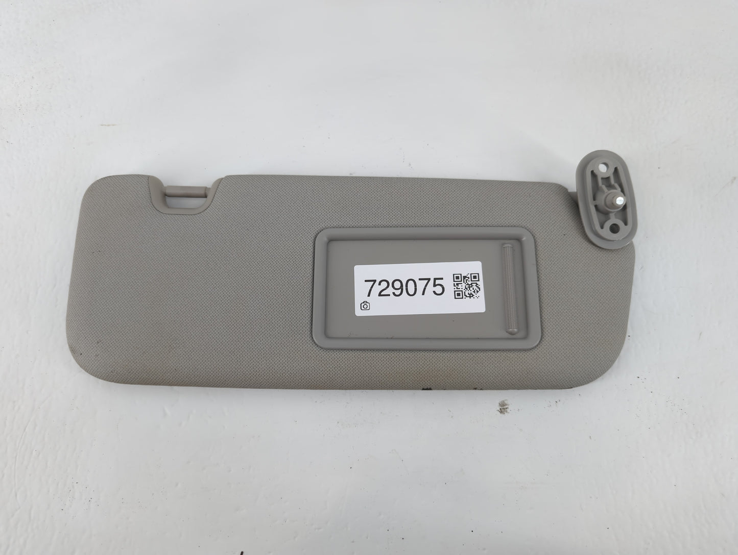 2014-2016 Kia Forte Sun Visor Shade Replacement Passenger Right Mirror Fits Fits 2014 2015 2016 OEM Used Auto Parts - Oemuse