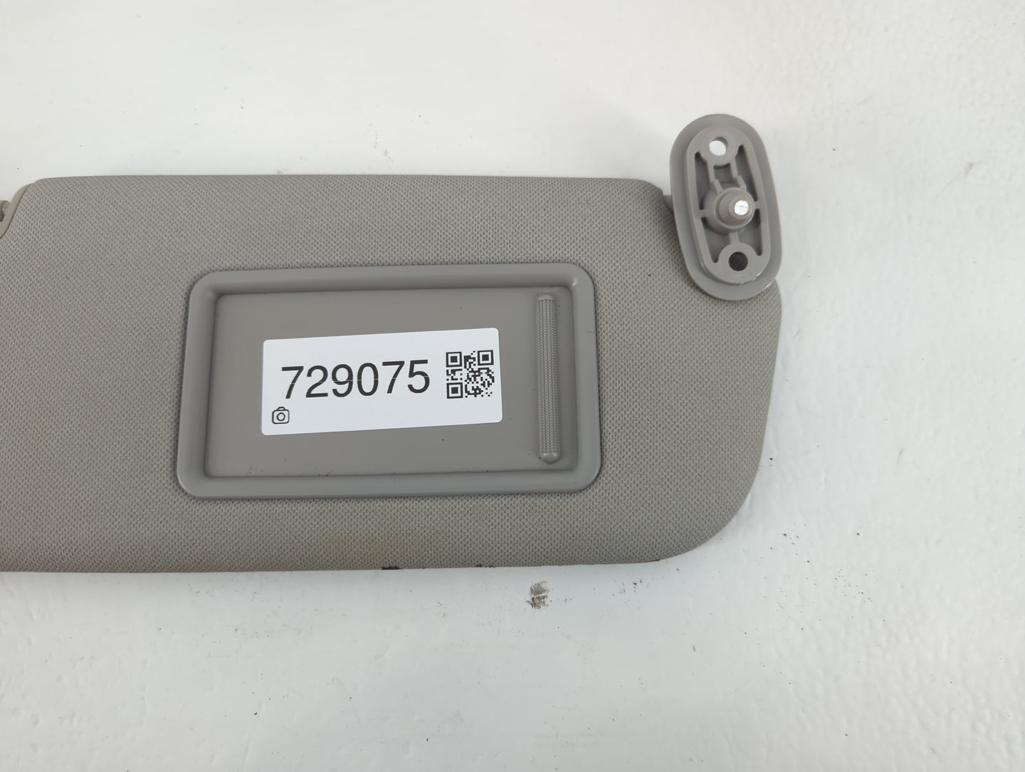 2014-2016 Kia Forte Sun Visor Shade Replacement Passenger Right Mirror Fits Fits 2014 2015 2016 OEM Used Auto Parts - Oemuse