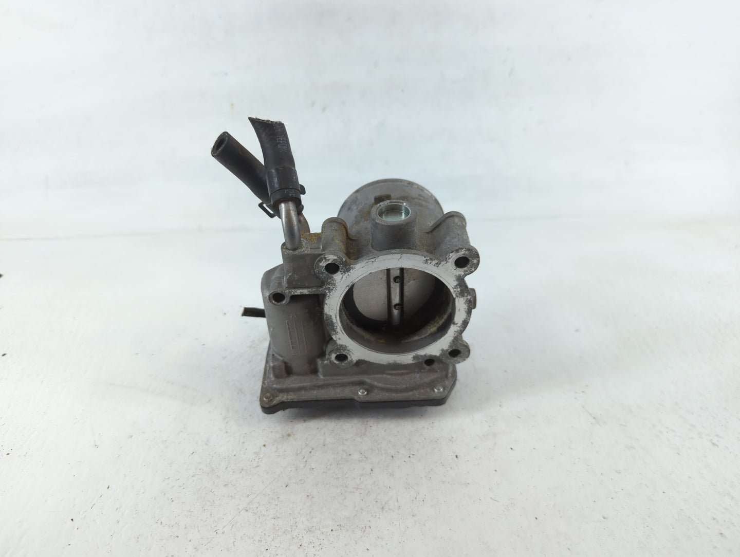 2014-2016 Kia Forte Throttle Body P/N:35100-2E400 Fits Fits 2012 2013 2014 2015 2016 2018 2019 2020 2021 OEM Used Auto Parts