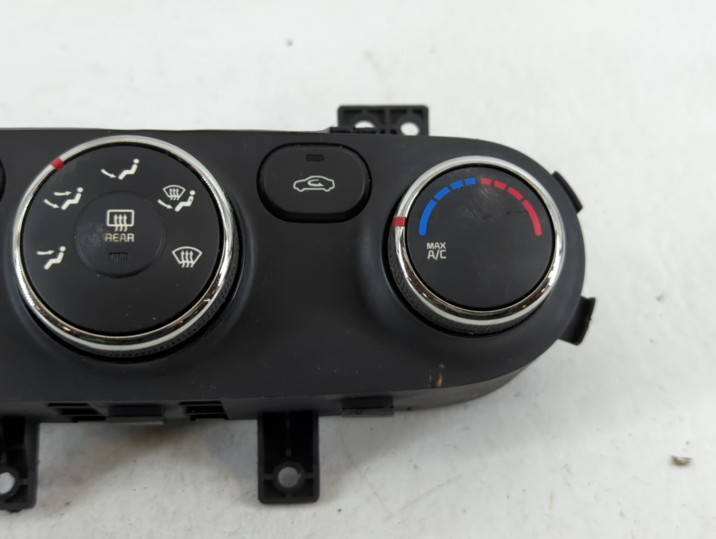 2014-2016 Kia Forte Climate Control Module Temperature AC/Heater Replacement P/N:97250-A7050 Fits Fits 2014 2015 2016 OEM Us