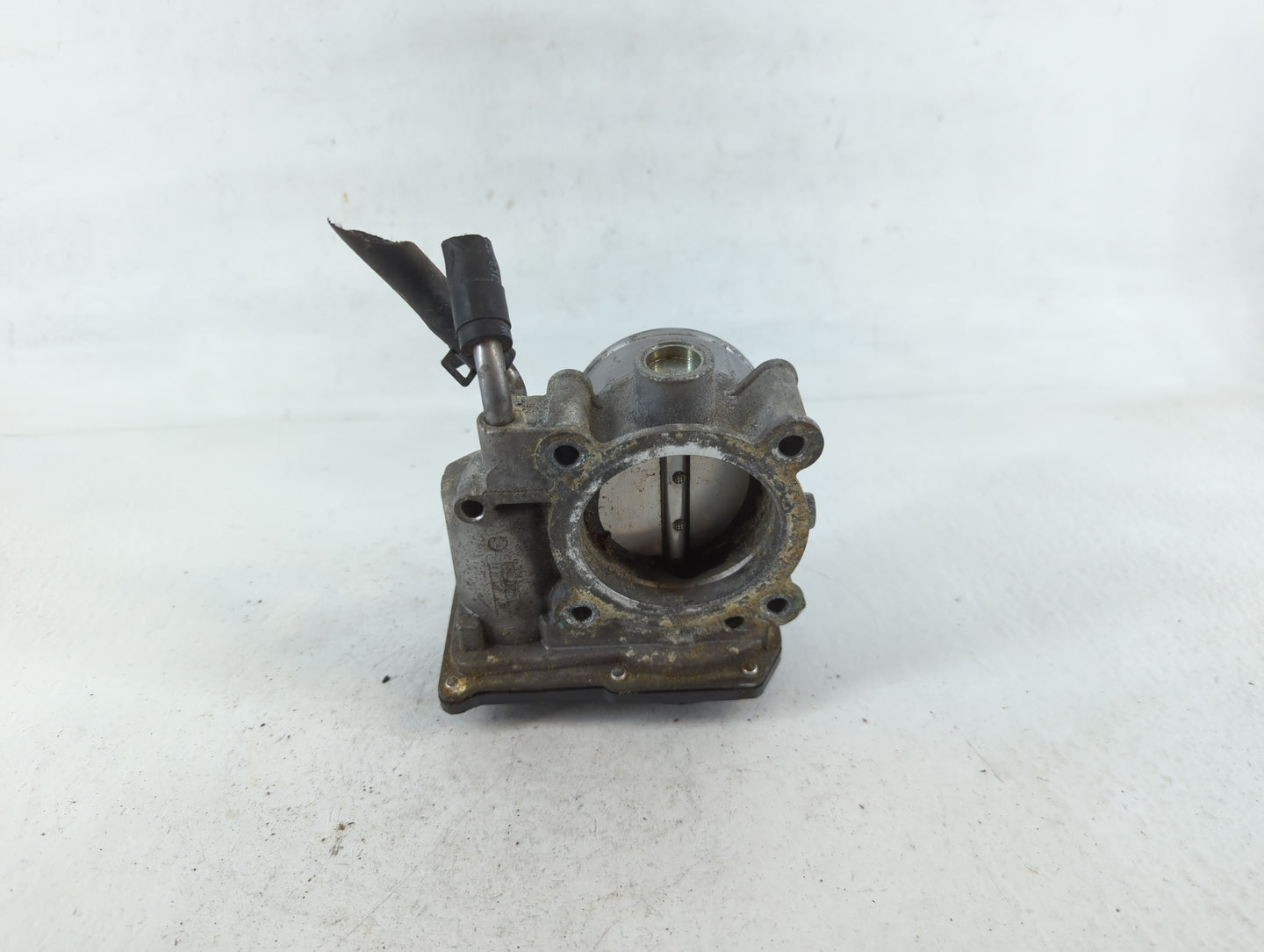 2014-2018 Kia Forte Throttle Body P/N:35100-2E000 Fits Fits 2011 2012 2013 2014 2015 2016 2017 2018 2019 2020 2021 OEM Used 