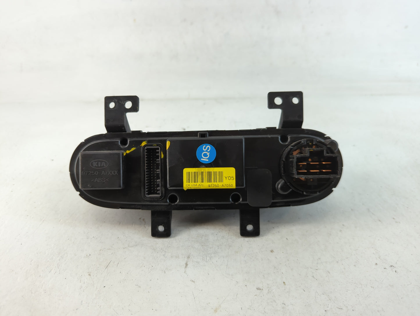 2014-2016 Kia Forte Climate Control Module Temperature AC/Heater Replacement P/N:97250-A7050 Fits Fits 2014 2015 2016 OEM Us