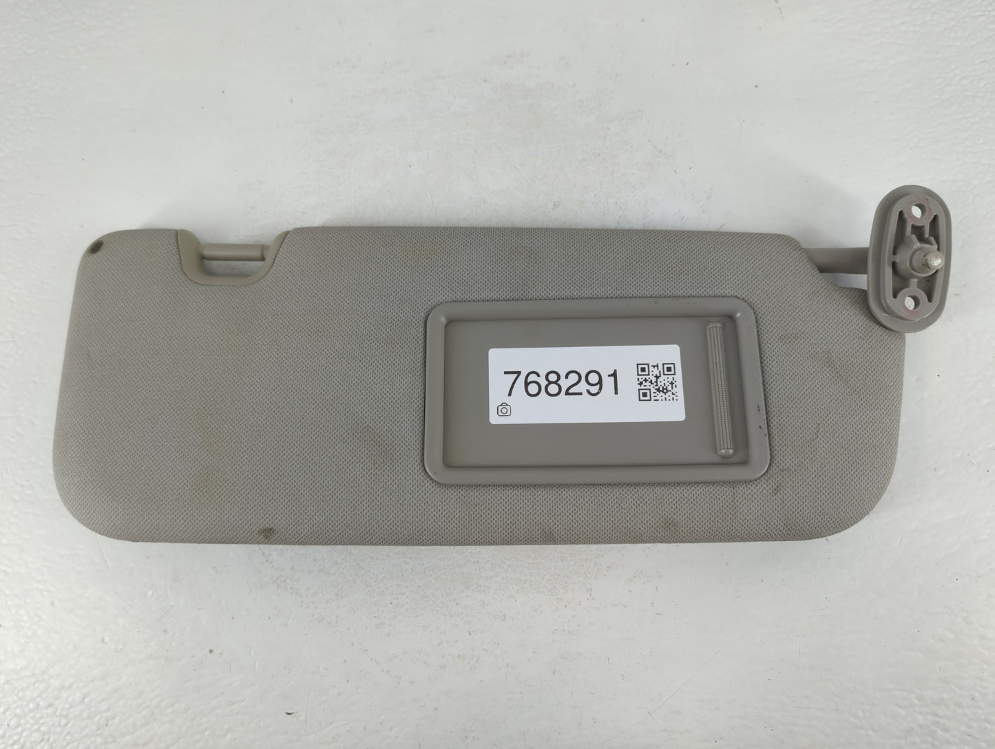 2014-2016 Kia Forte Sun Visor Shade Replacement Passenger Right Mirror Fits Fits 2014 2015 2016 OEM Used Auto Parts - Oemuse