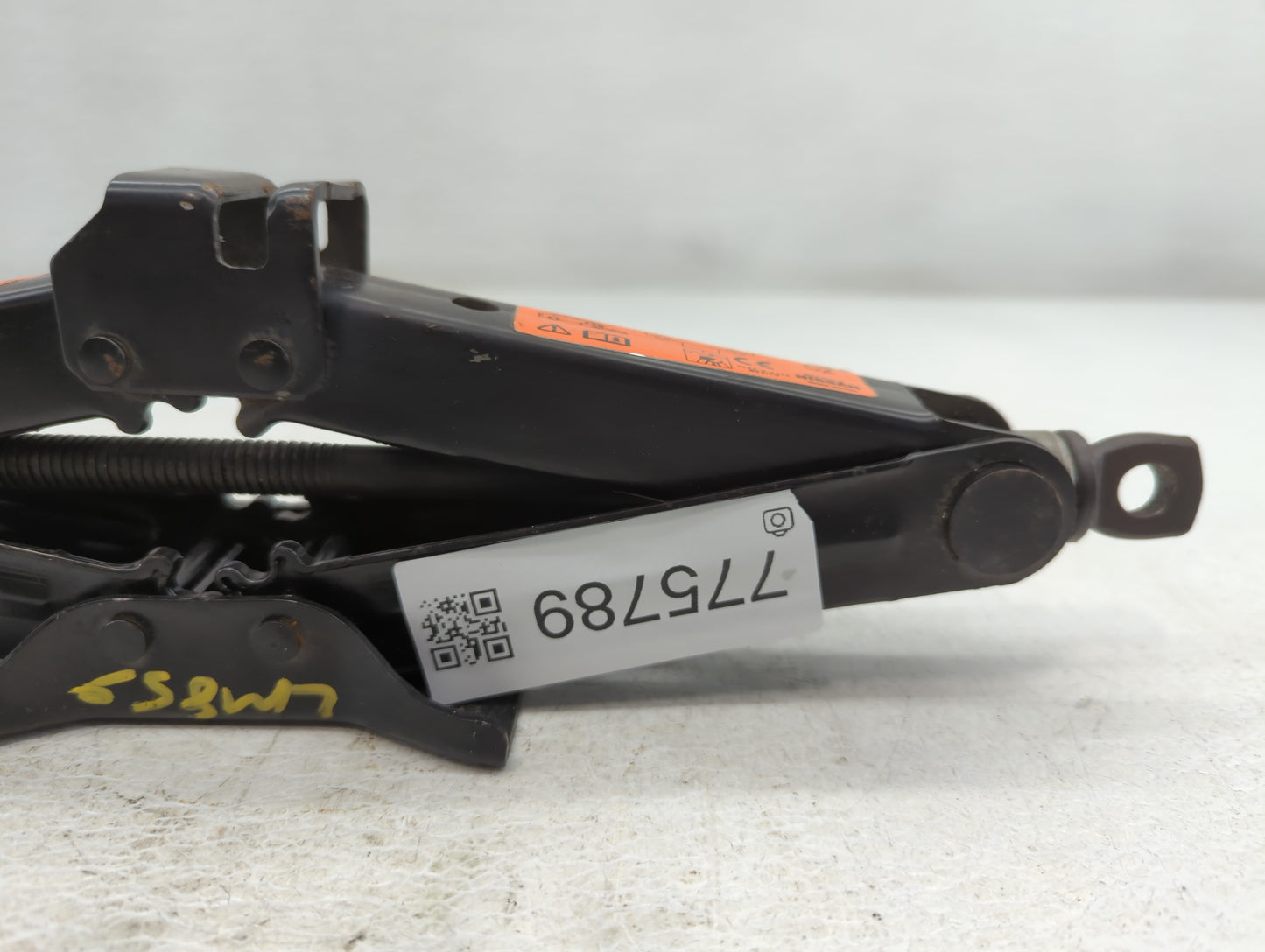2014 Kia Forte Spare Scissor Car Jack 775789 - Oemusedautoparts1.com