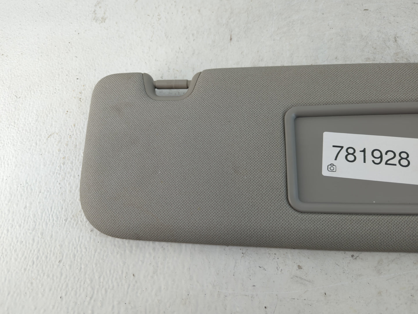2014-2017 Kia Forte Sun Visor Shade Replacement Passenger Right Mirror Fits Fits 2014 2015 2016 2017 OEM Used Auto Parts - O