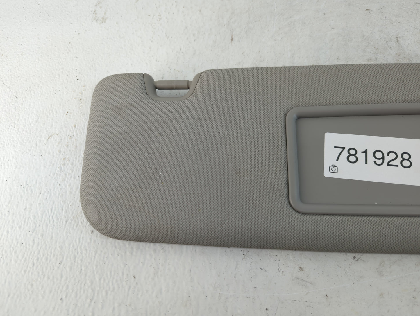 2014-2017 Kia Forte Sun Visor Shade Replacement Passenger Right Mirror Fits Fits 2014 2015 2016 2017 OEM Used Auto Parts - O