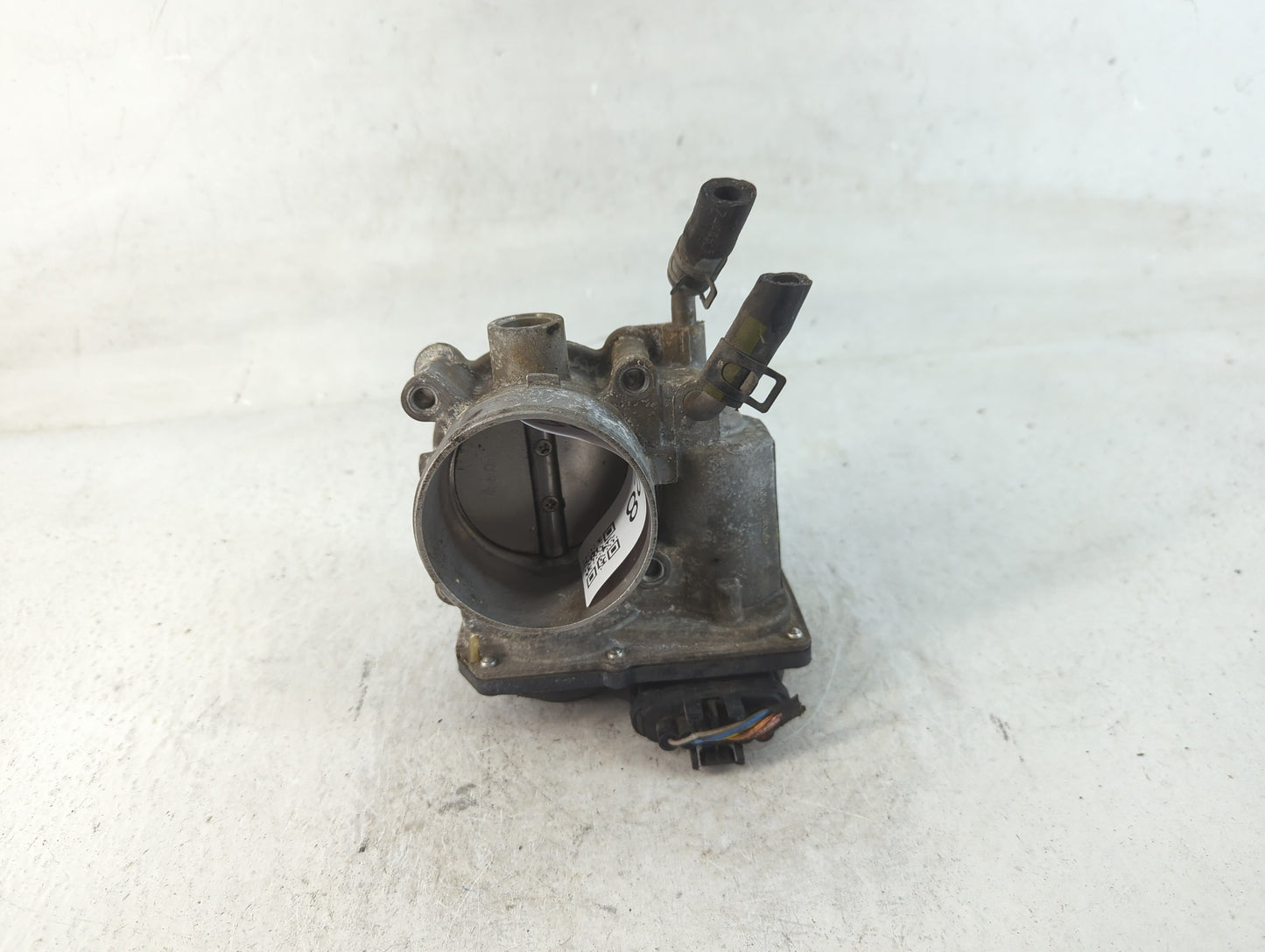 2014-2016 Kia Forte Throttle Body P/N:35100-2E000 Fits Fits 2013 2014 2015 2016 OEM Used Auto Parts - Oemusedautoparts1.com