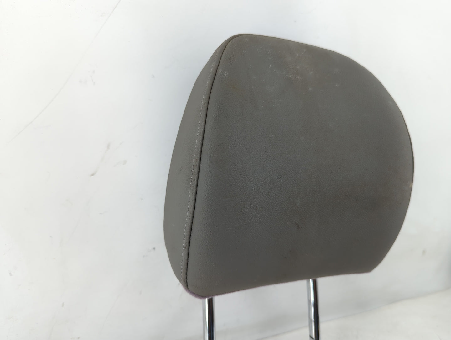 2014-2016 Kia Forte Headrest Head Rest Front Driver Passenger Seat Fits Fits 2014 2015 2016 OEM Used Auto Parts - Oemusedaut