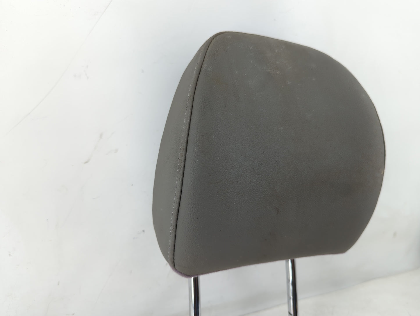 2014-2016 Kia Forte Headrest Head Rest Front Driver Passenger Seat Fits Fits 2014 2015 2016 OEM Used Auto Parts - Oemusedaut