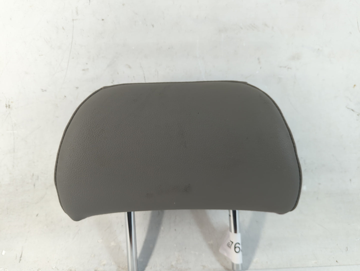 2014-2016 Kia Forte Headrest Head Rest Rear Center Seat Fits Fits 2014 2015 2016 OEM Used Auto Parts - Oemusedautoparts1.com