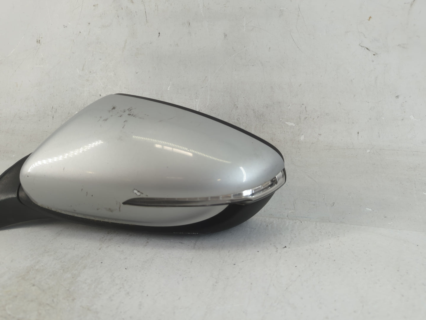 2014 Kia Forte Driver Side View Mirror - Left Door Mirror OEM Used - Oemusedautoparts1.com