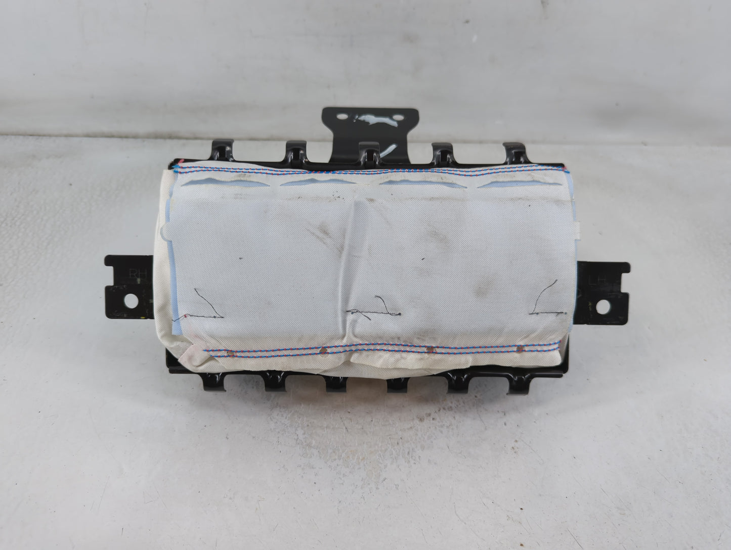 2014 Kia Forte Air Bag Passenger Right Dashboard OEM P/N:84530A7500 Fits OEM Used Auto Parts - Oemusedautoparts1.com