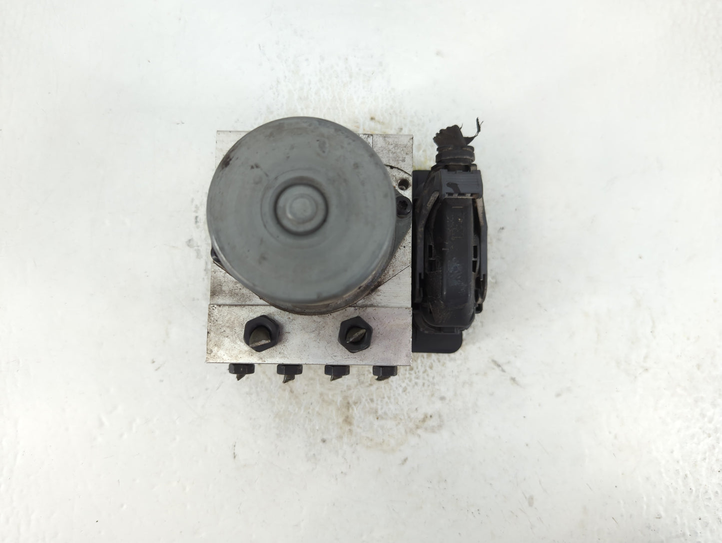 2014-2016 Kia Forte ABS Pump Control Module Replacement P/N:58900-A7200 Fits Fits 2014 2015 2016 OEM Used Auto Parts - Oemus