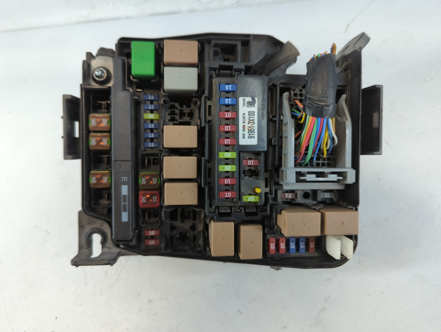 2014-2016 Kia Forte Fusebox Fuse Box Panel Relay Module P/N:91207 A7162 Fits Fits 2014 2015 2016 OEM Used Auto Parts - Oemus