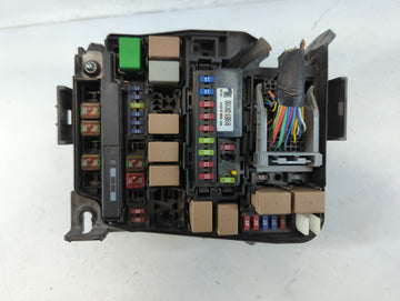 2014-2016 Kia Forte Fusebox Fuse Box Panel Relay Module P/N:91207 A7162 Fits Fits 2014 2015 2016 OEM Used Auto Parts