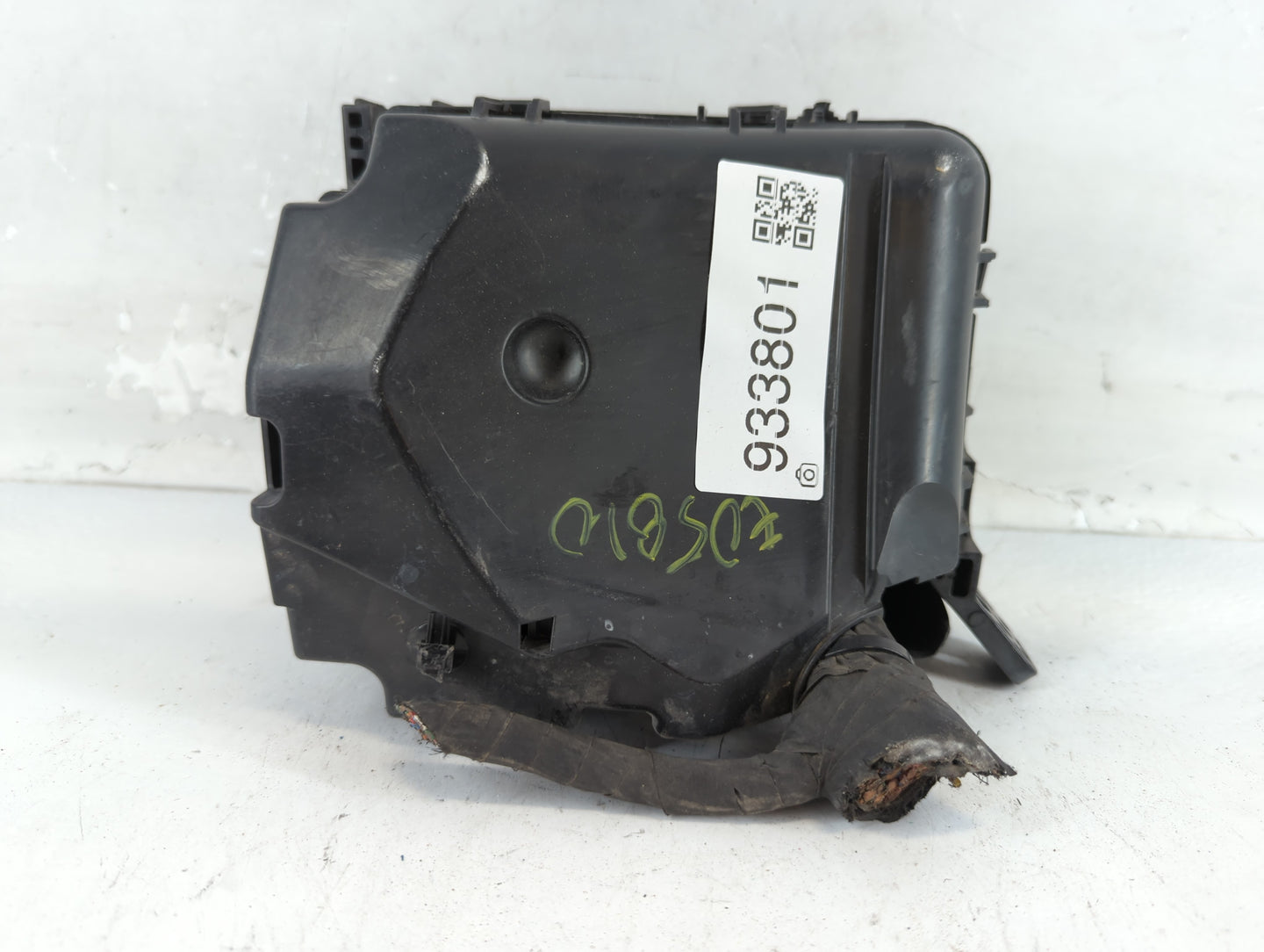 2014-2016 Kia Forte Fusebox Fuse Box Panel Relay Module P/N:91207 A7162 Fits Fits 2014 2015 2016 OEM Used Auto Parts - Oemus