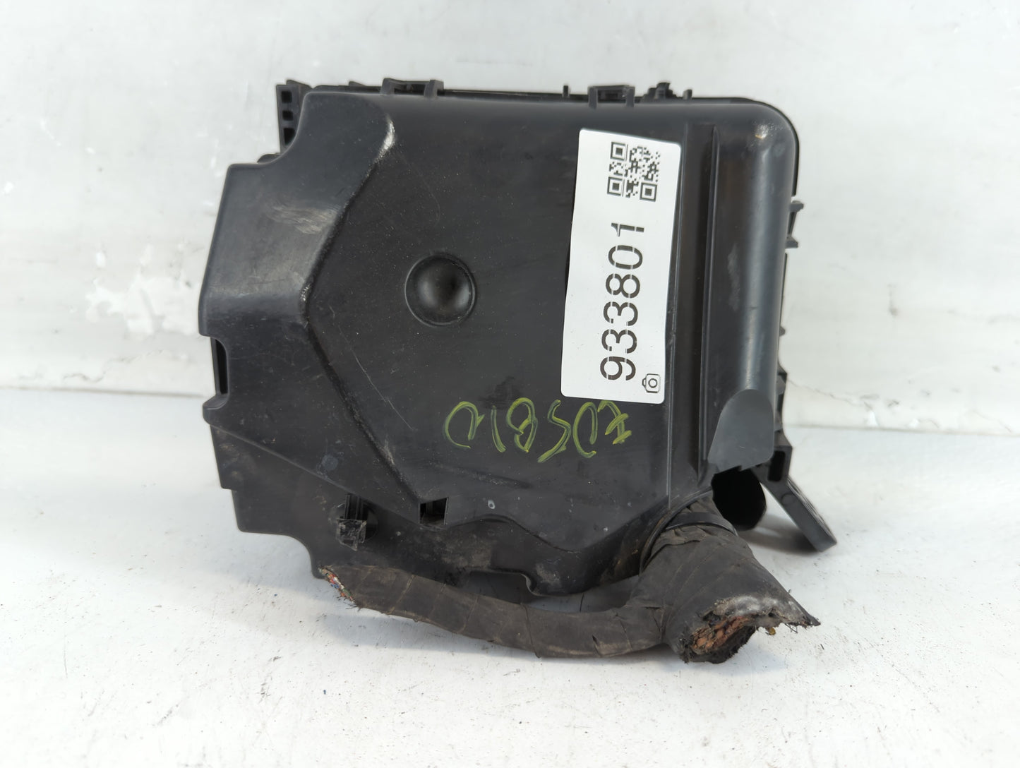 2014-2016 Kia Forte Fusebox Fuse Box Panel Relay Module P/N:91207 A7162 Fits Fits 2014 2015 2016 OEM Used Auto Parts - Oemus
