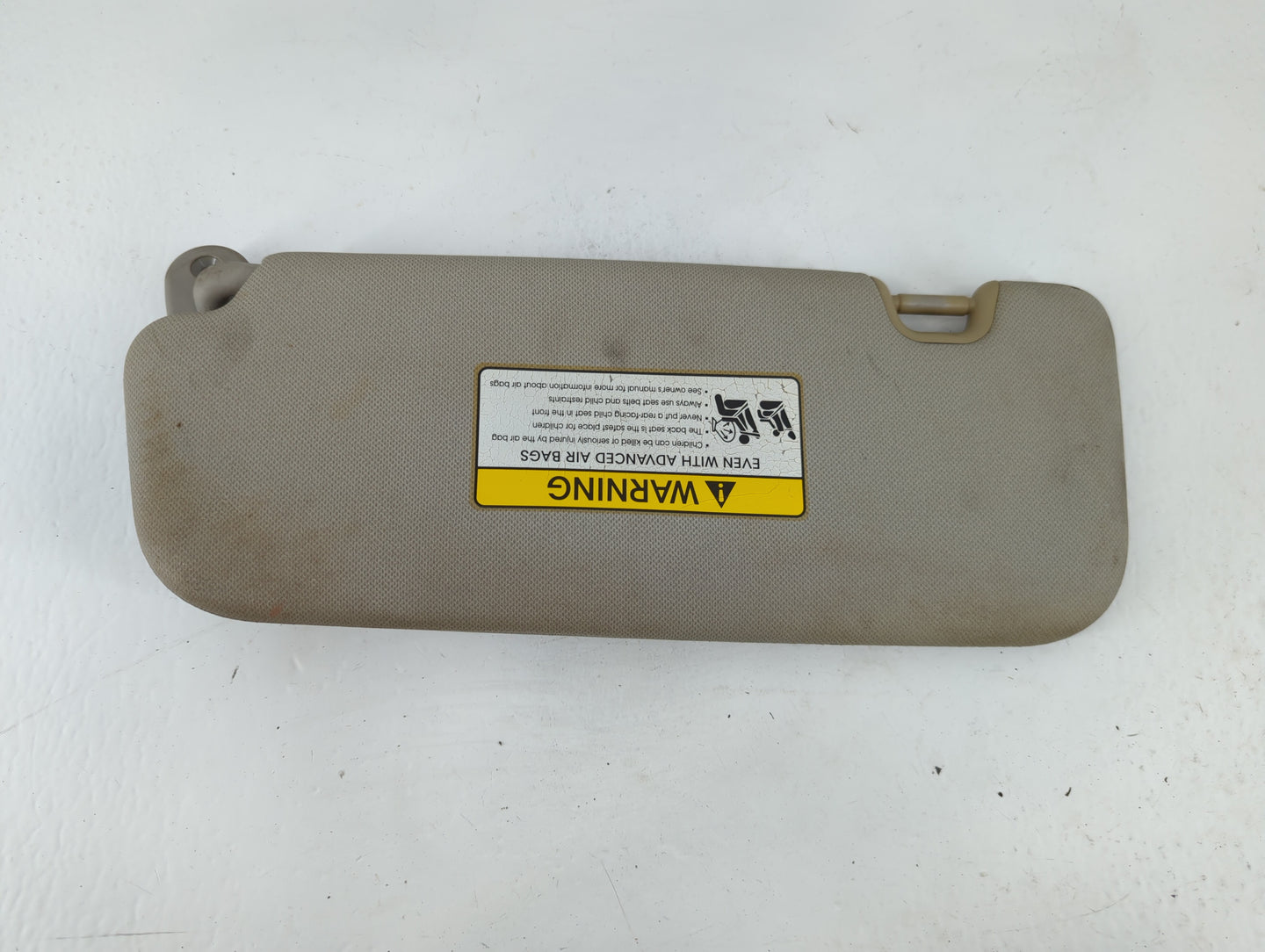 2014-2016 Kia Forte Sun Visor Shade Replacement Passenger Right Mirror Fits Fits 2014 2015 2016 OEM Used Auto Parts - Oemuse