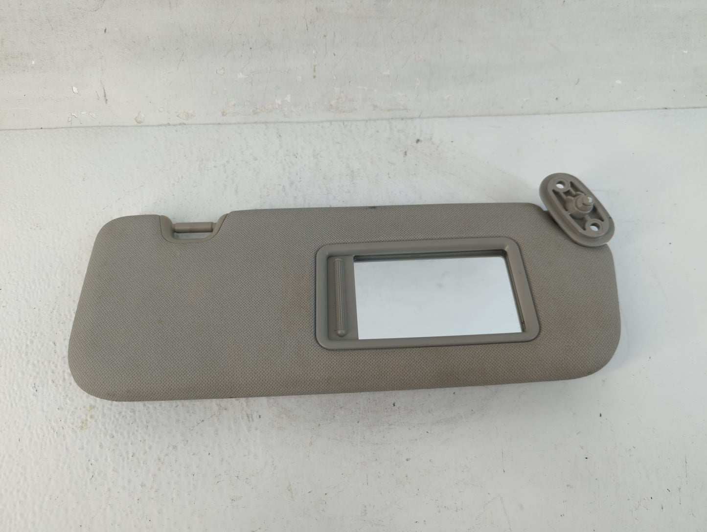 2014-2017 Kia Forte Sun Visor Shade Replacement Passenger Right Mirror Fits Fits 2014 2015 2016 2017 OEM Used Auto Parts - O