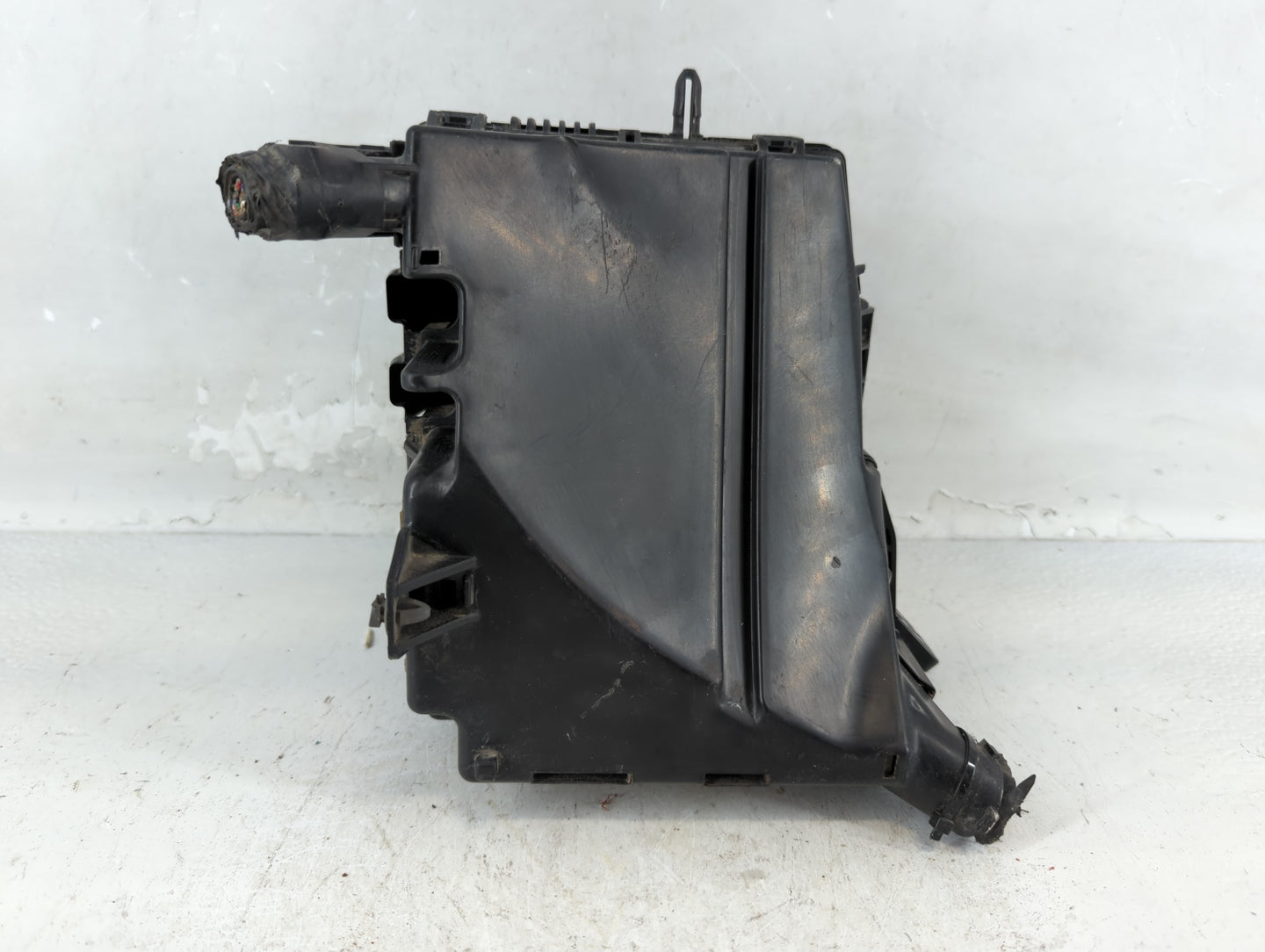 2014-2015 Kia Optima Fusebox Fuse Box Panel Relay Module P/N:91955-2T740QQK Fits Fits 2014 2015 OEM Used Auto Parts - Oemuse