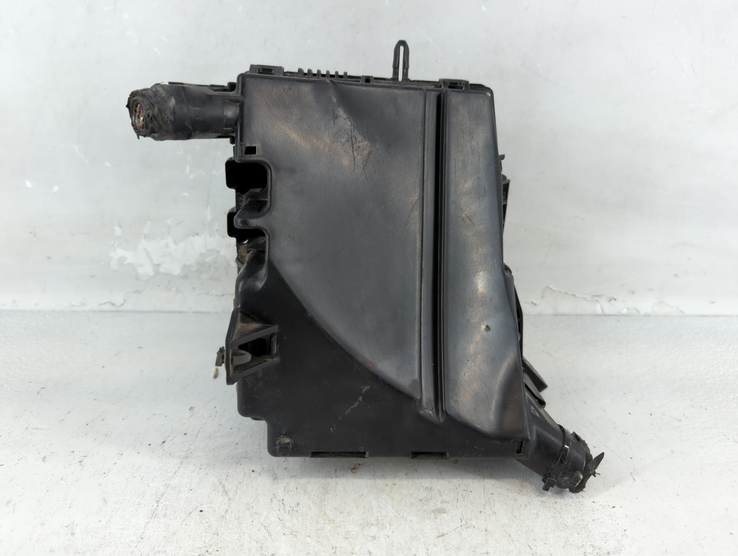 2014-2015 Kia Optima Fusebox Fuse Box Panel Relay Module P/N:91955-2T740QQK Fits Fits 2014 2015 OEM Used Auto Parts - Oemuse