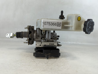 compare product 2011-2015 Kia Optima Brake Master Cylinder