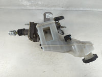 2011-2015 Kia Optima Brake Master Cylinder - Oemusedautoparts1.com