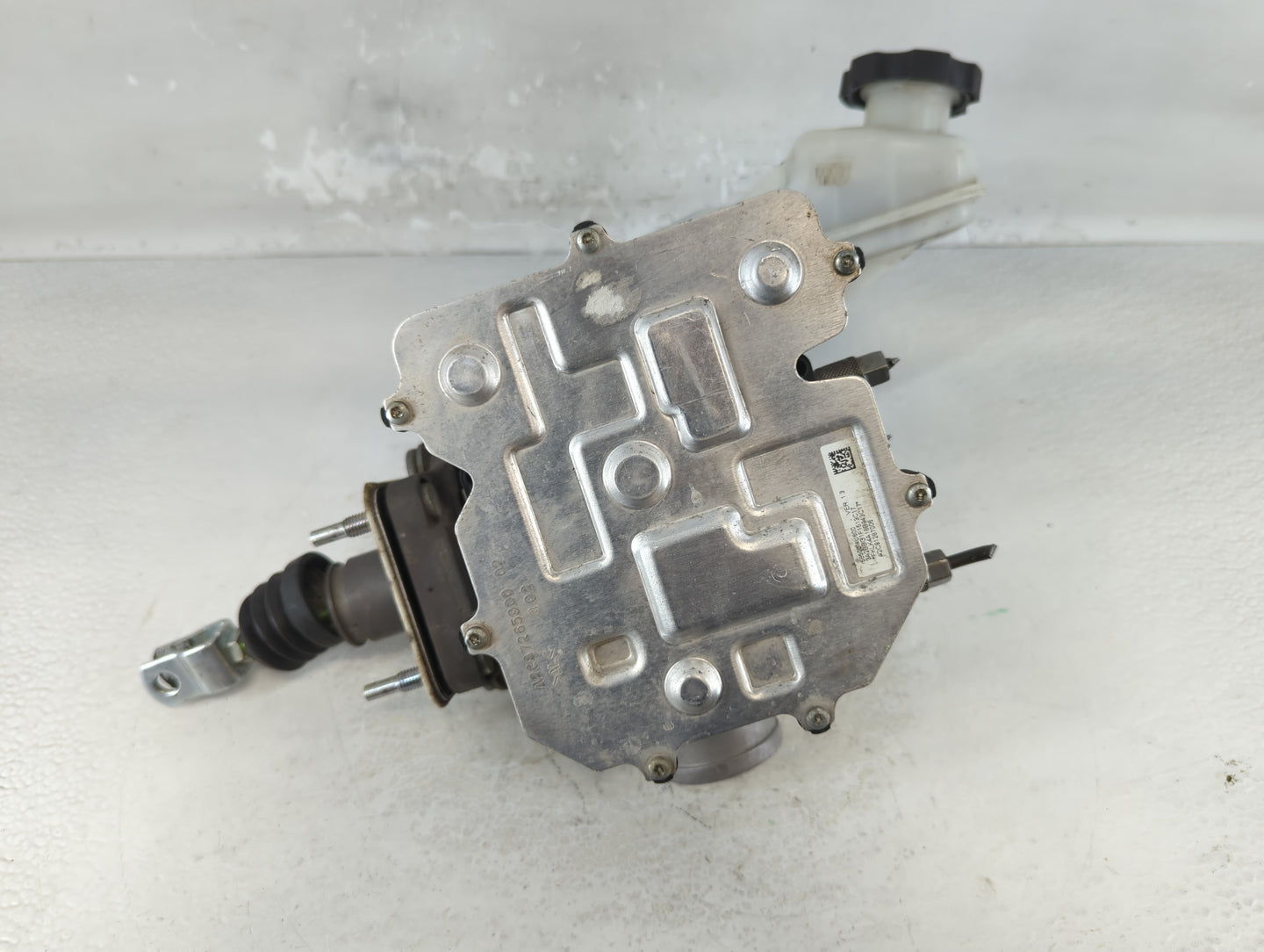 2011-2015 Kia Optima Brake Master Cylinder - Oemusedautoparts1.com