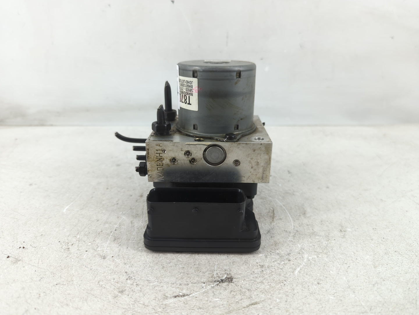 2014-2015 Kia Optima ABS Pump Control Module Replacement P/N:58920-2T870 Fits Fits 2014 2015 OEM Used Auto Parts - Oemusedau