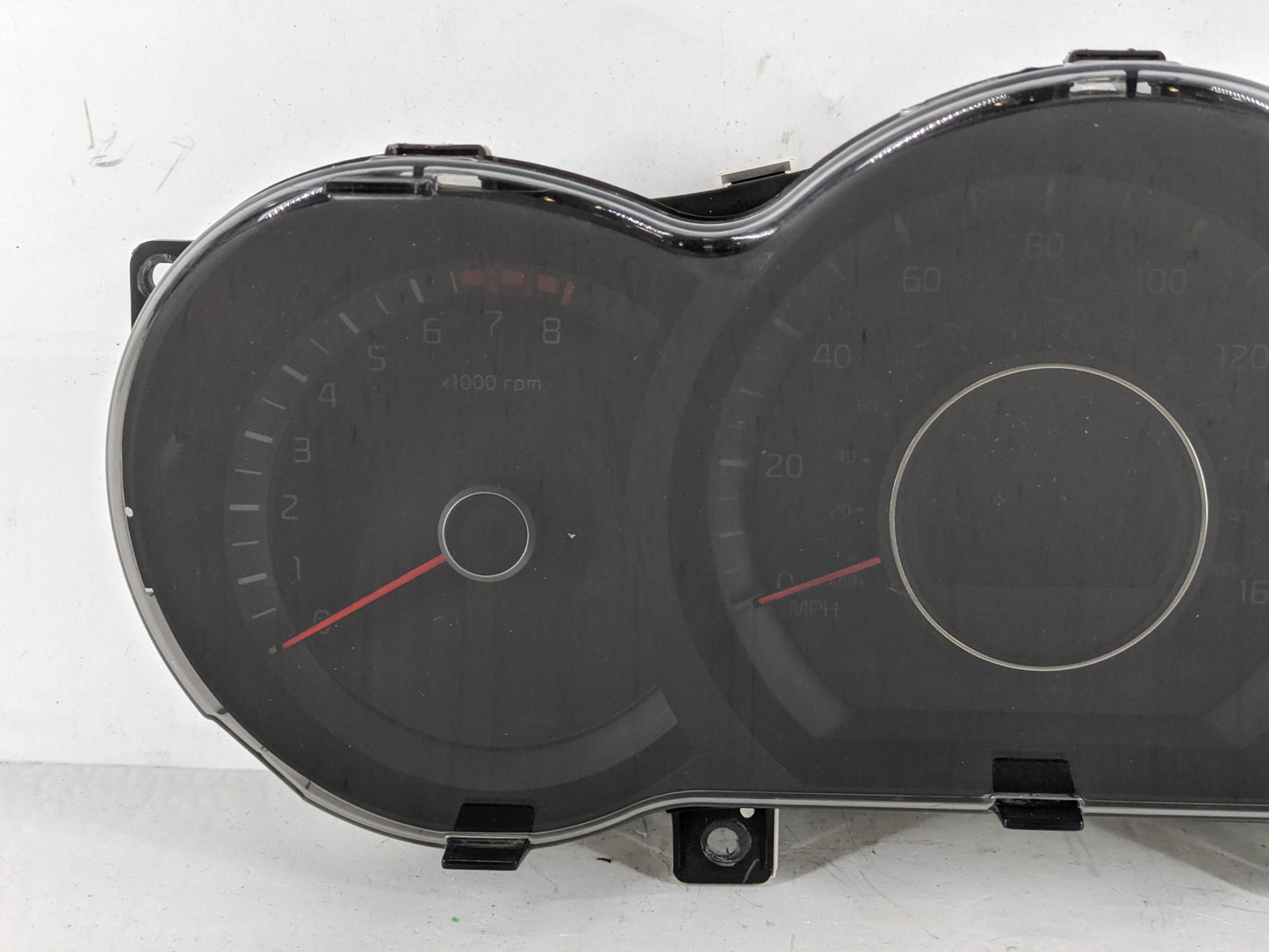 2014-2015 Kia Optima Instrument Cluster Speedometer Gauges P/N:94031-2T270 Fits Fits 2014 2015 OEM Used Auto Parts - Oemused