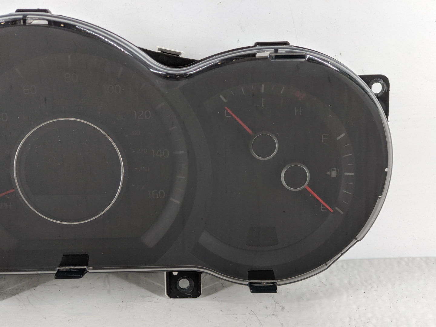 2014-2015 Kia Optima Instrument Cluster Speedometer Gauges P/N:94031-2T270 Fits Fits 2014 2015 OEM Used Auto Parts - Oemused