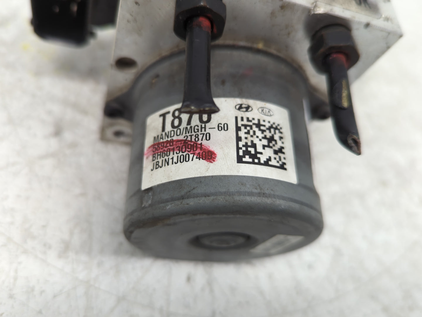 2014-2015 Kia Optima ABS Pump Control Module Replacement P/N:58920-2T870 Fits Fits 2014 2015 OEM Used Auto Parts - Oemusedau