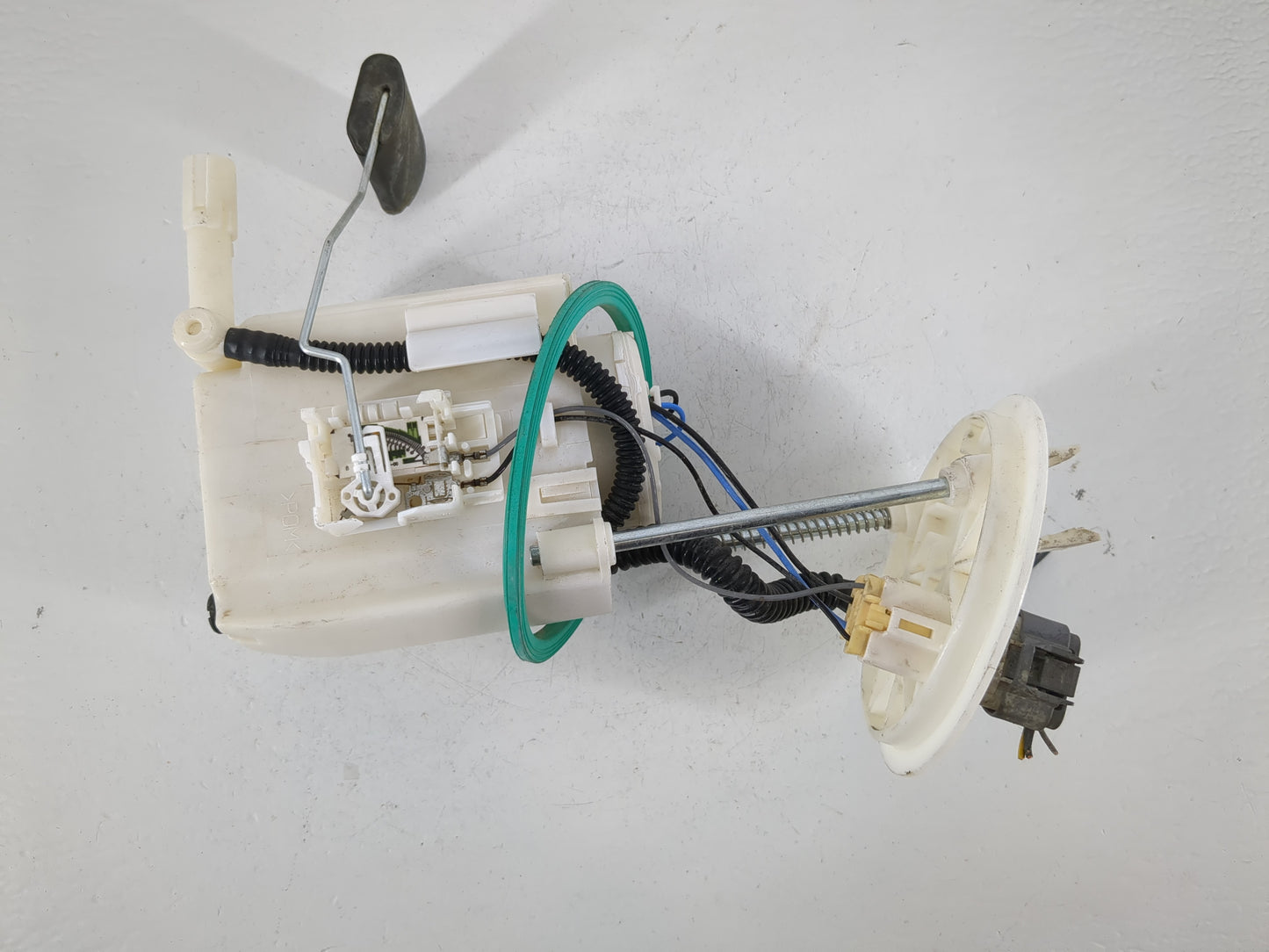 2011-2016 Kia Optima Electrical Gas Fuel Pump Assembly - Oemusedautoparts1.com
