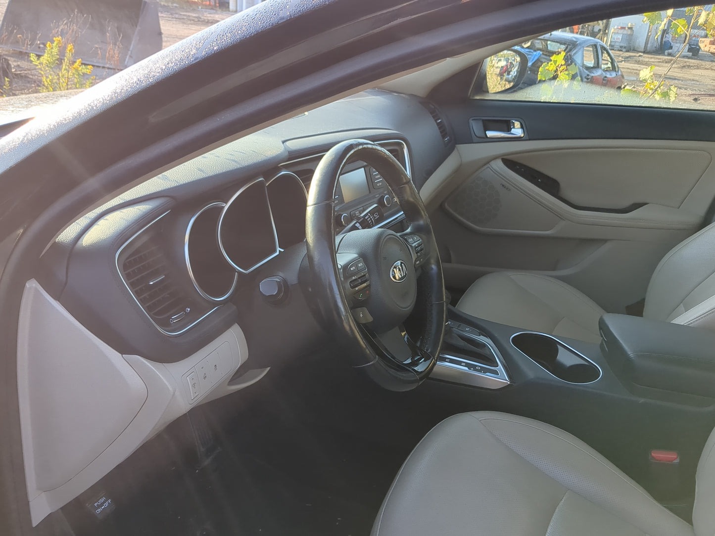 2014-2016 Kia Optima Air Bag Driver Left Steering Wheel Mounted - Oemusedautoparts1.com