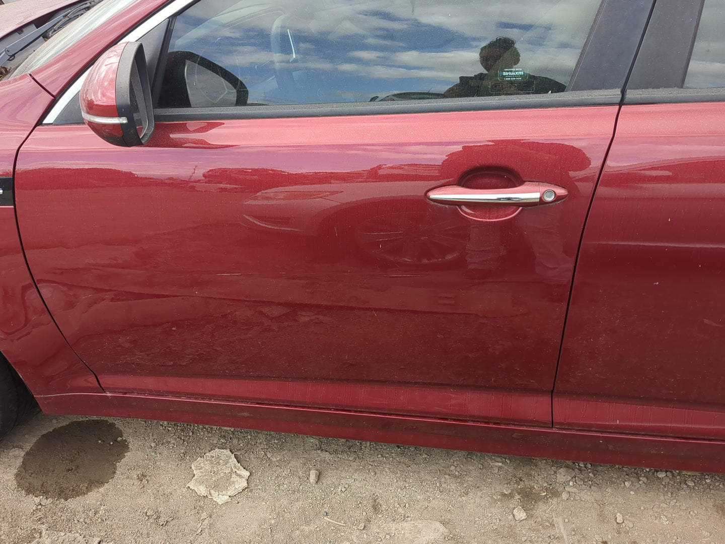 2014-2015 Kia Optima Driver Front Door Oem - Oemusedautoparts1.com