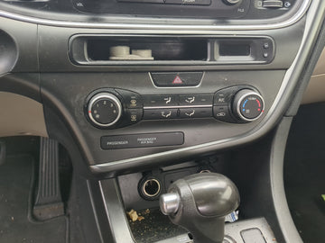 2014-2015 Kia Optima Climate Control Module Temperature AC/Heater Replacement Fits Fits 2014 2015 OEM Used Auto Parts - Oemu