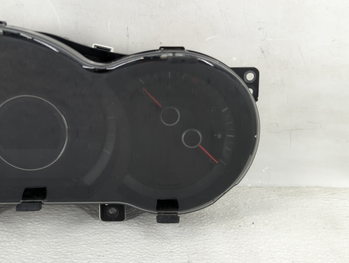 2014-2015 Kia Optima Instrument Cluster Speedometer Gauges P/N:94031-2T270 Fits Fits 2014 2015 OEM Used Auto Parts - Oemused