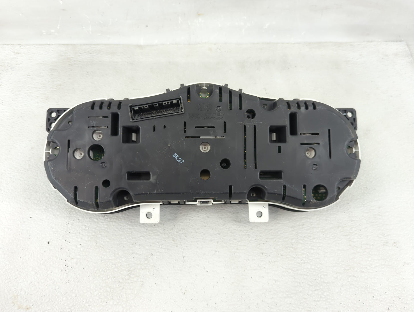 2014-2015 Kia Optima Instrument Cluster Speedometer Gauges P/N:94031-2T270 Fits Fits 2014 2015 OEM Used Auto Parts - Oemused