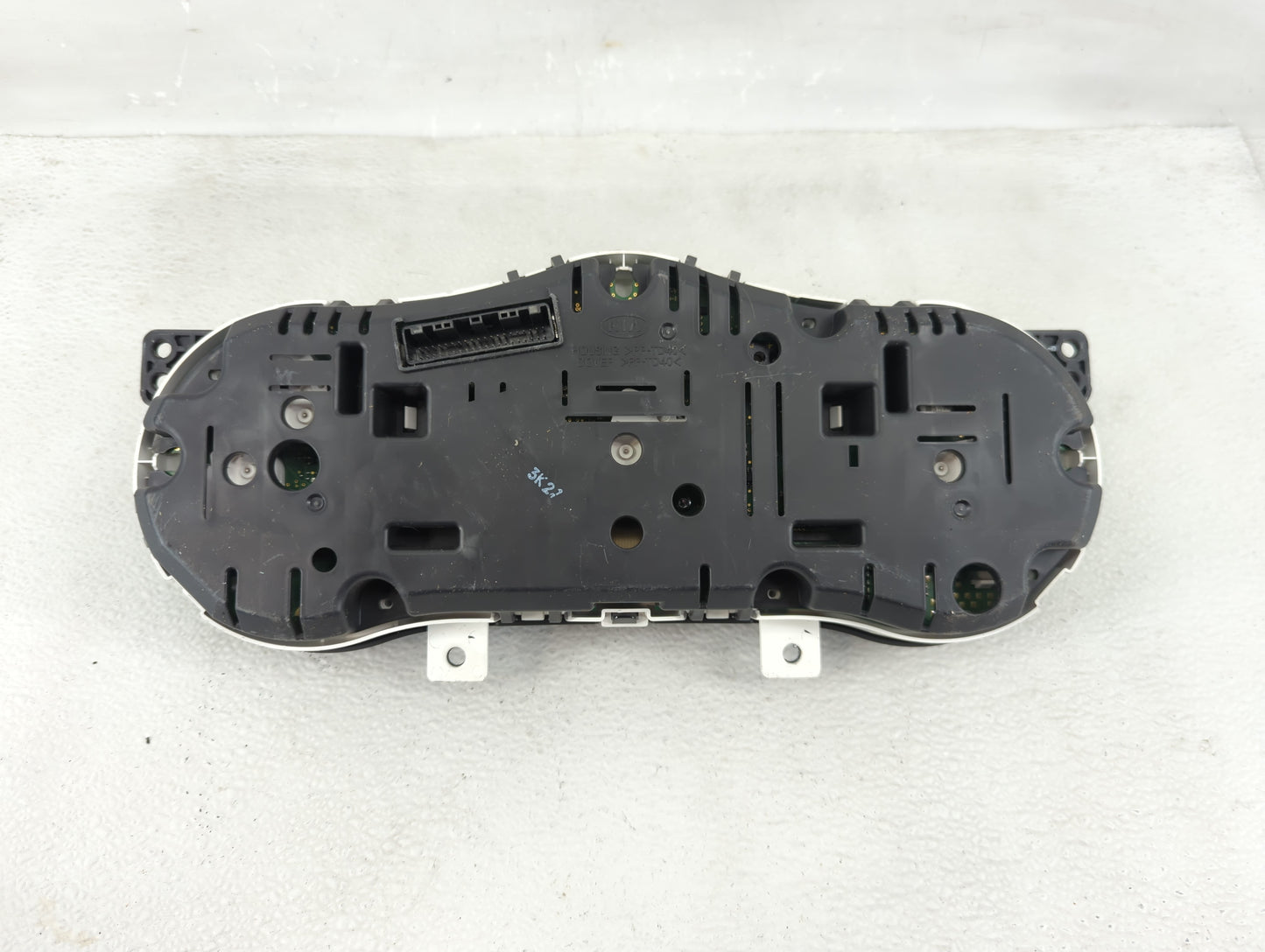 2014-2015 Kia Optima Instrument Cluster Speedometer Gauges P/N:94031-2T270 Fits Fits 2014 2015 OEM Used Auto Parts - Oemused