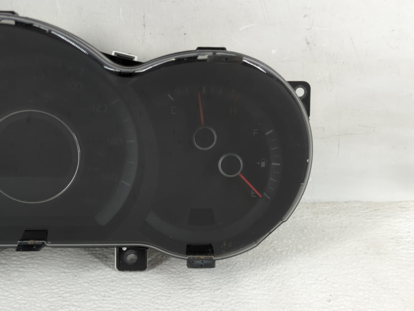 2014-2015 Kia Optima Instrument Cluster Speedometer Gauges P/N:94031-2T270 Fits Fits 2014 2015 OEM Used Auto Parts - Oemused