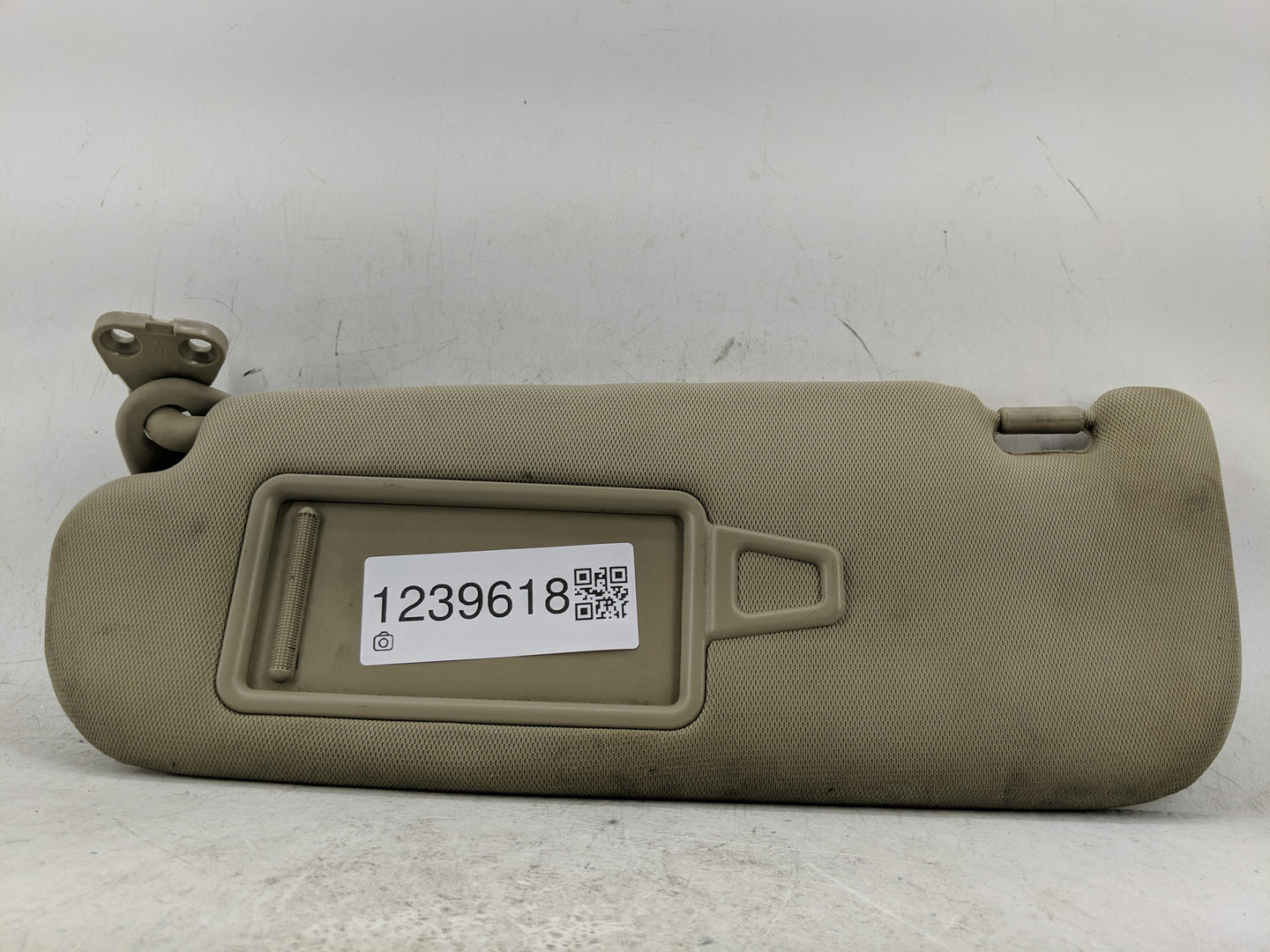 2011-2016 Kia Optima Sun Visor Shade Replacement Driver Left Mirror Fits Fits 2011 2012 2013 2014 2015 2016 OEM Used Auto Pa