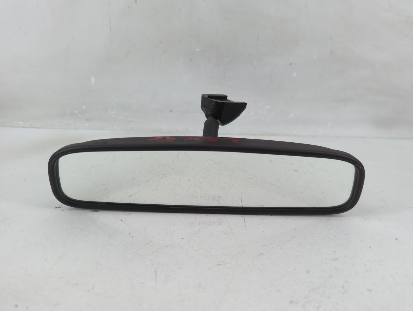 2014-2016 Kia Optima Interior Rear View Mirror Replacement OEM P/N:E4012143 Fits OEM Used Auto Parts - Oemusedautoparts1.com