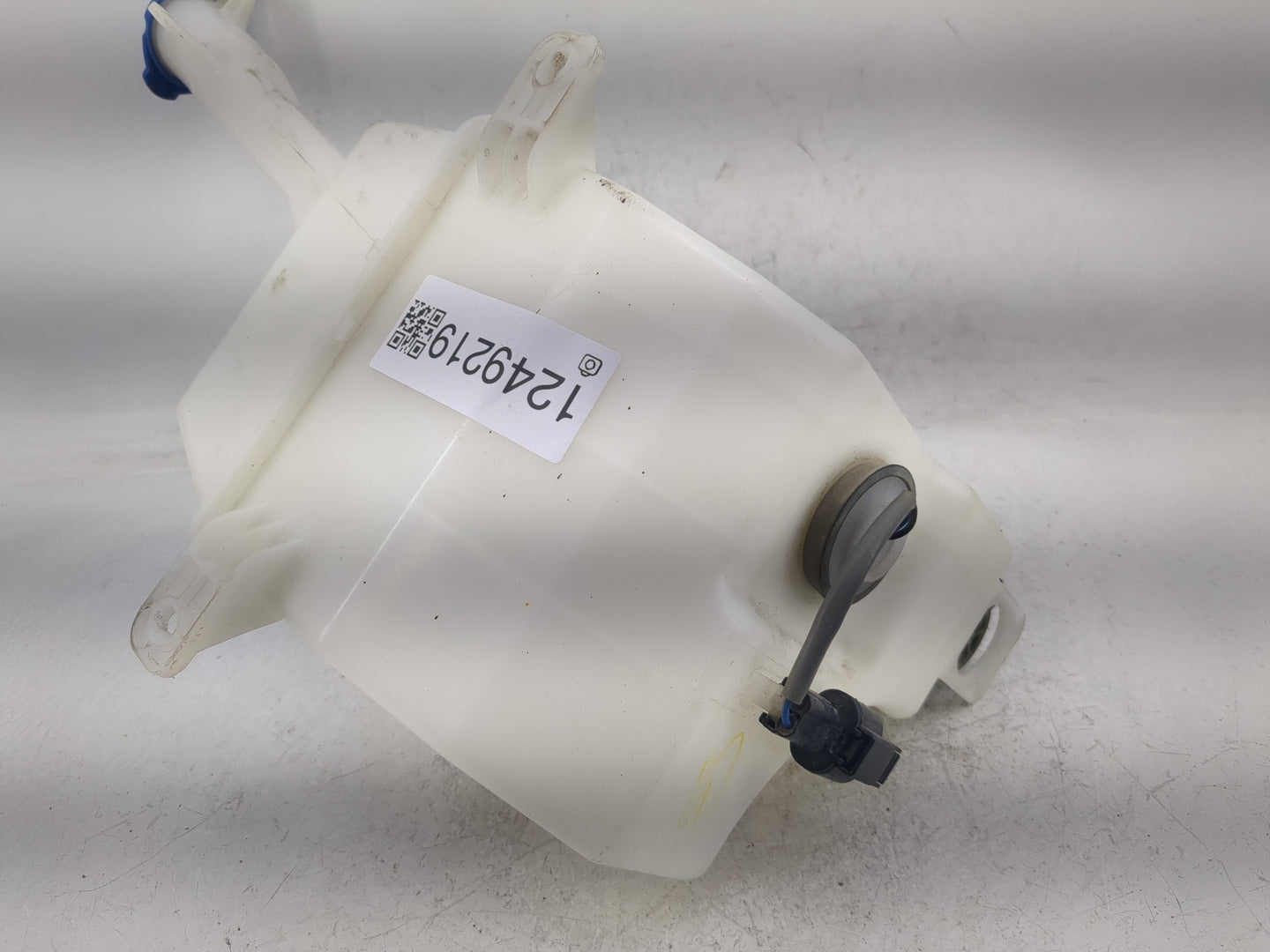 2011-2015 Kia Optima Windshield Washer Fluid Reservoir Bottle Oem - Oemusedautoparts1.com