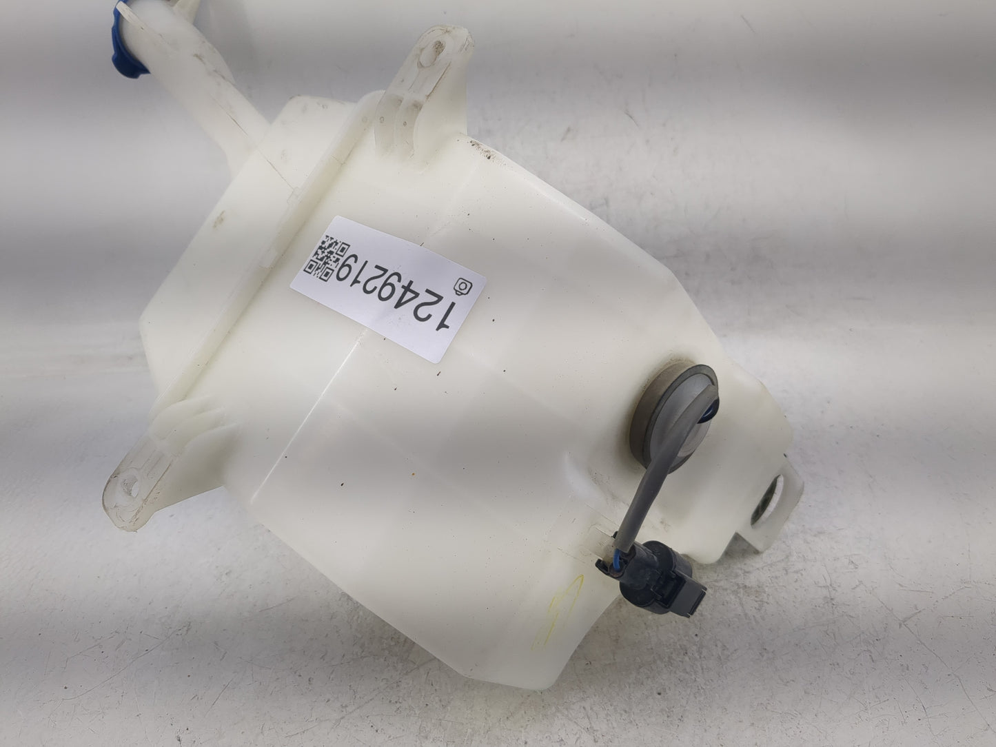 2011-2015 Kia Optima Windshield Washer Fluid Reservoir Bottle Oem - Oemusedautoparts1.com