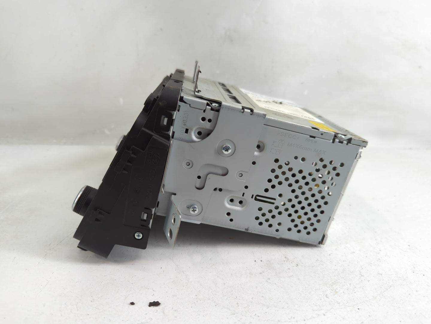 2014-2016 Kia Optima Radio AM FM Cd Player Receiver Replacement P/N:96170-2TBA0CA Fits Fits 2014 2015 2016 OEM Used Auto Par