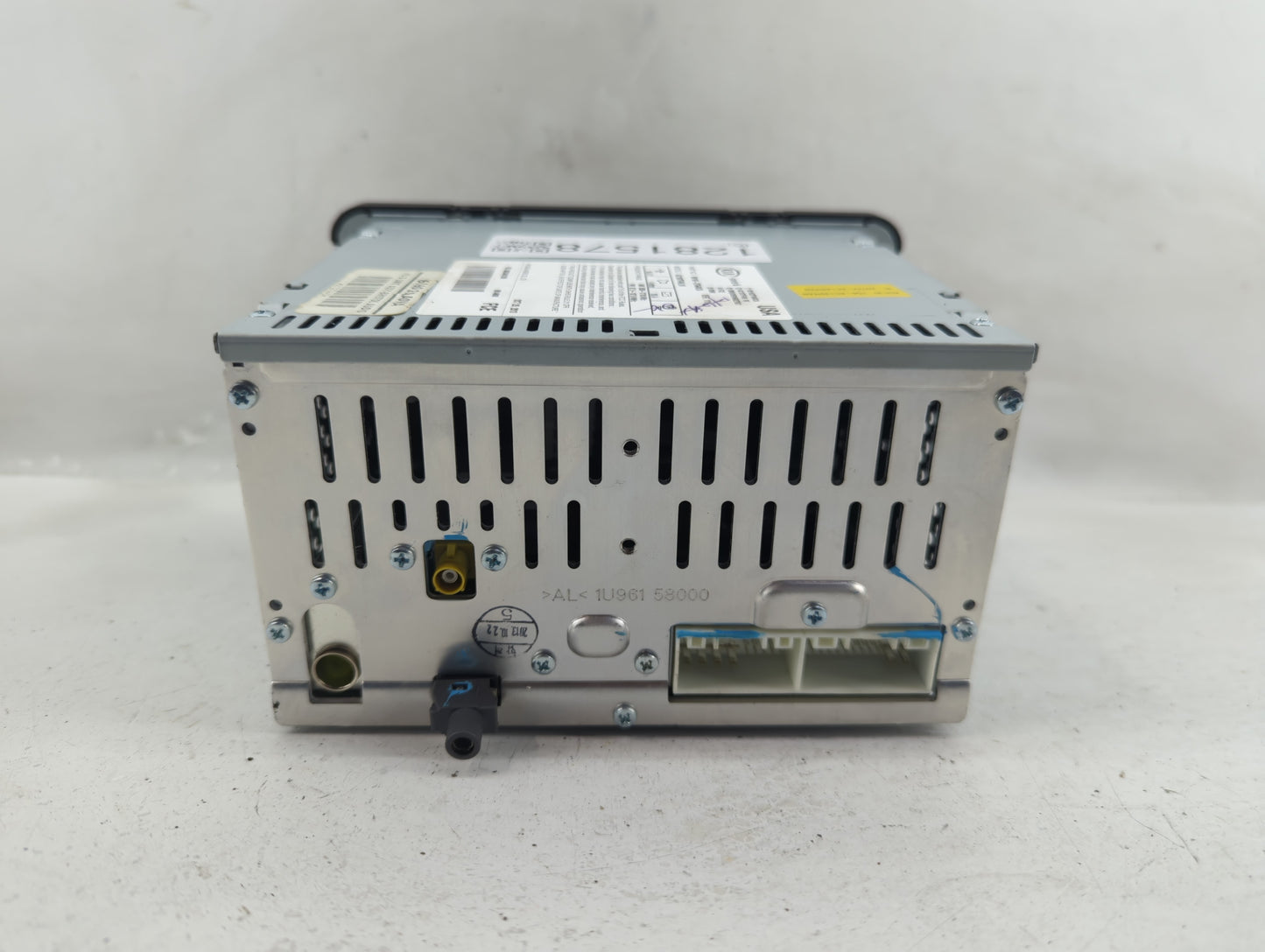 2014 Kia Optima Radio AM FM Cd Player Receiver Replacement P/N:96160-2TAA0CA Fits OEM Used Auto Parts - Oemusedautoparts1.co