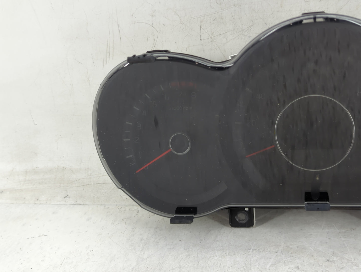 2014-2015 Kia Optima Instrument Cluster Speedometer Gauges P/N:94031-2T270 Fits Fits 2014 2015 OEM Used Auto Parts - Oemused