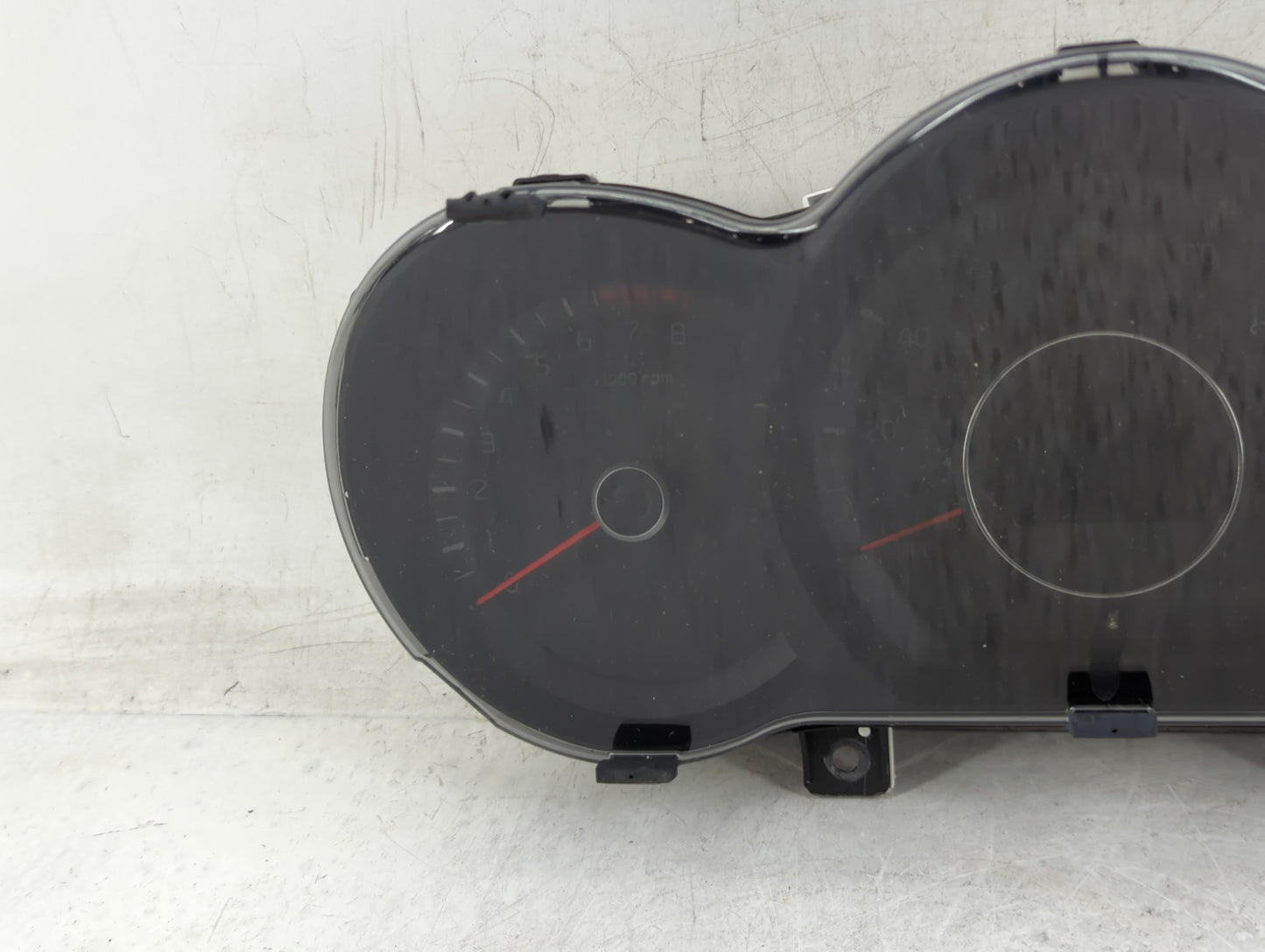 2014-2015 Kia Optima Instrument Cluster Speedometer Gauges P/N:94031-2T270 Fits Fits 2014 2015 OEM Used Auto Parts - Oemused