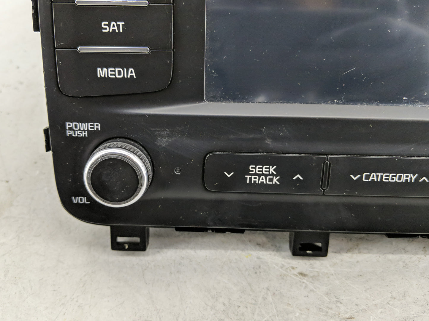 2014-2015 Kia Optima Radio AM FM Cd Player Receiver Replacement P/N:96160-4CAA0CA 96170-2TBA0CA Fits Fits 2014 2015 OEM Used